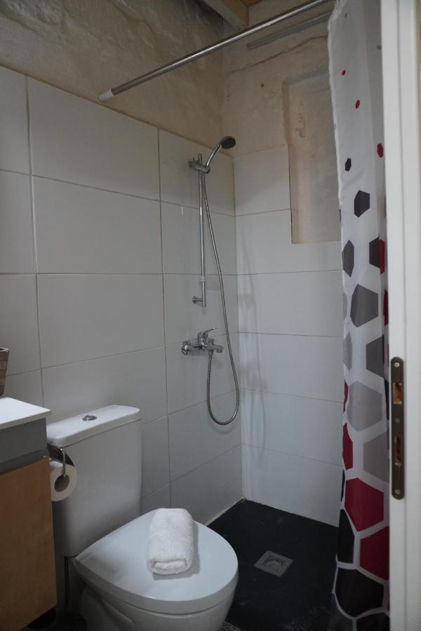 CospicuaIl-Mezzanine Private Traditional And Walking Distance To Bus Terminus别墅 外观 照片